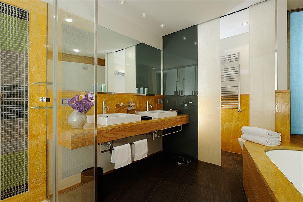 Babuino 181 - Small Luxury Of The World Hotell 4*
