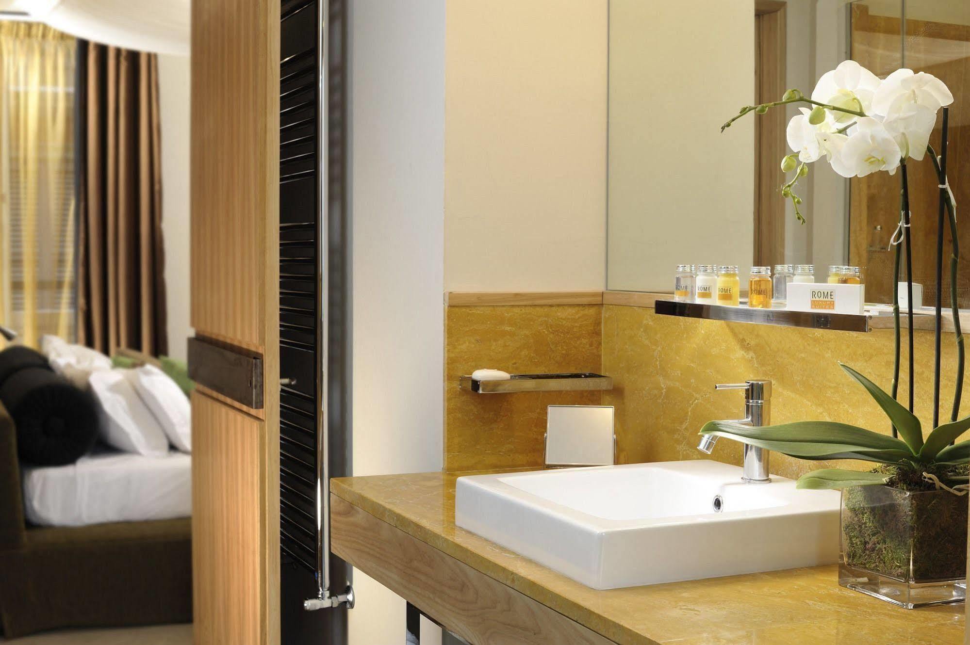 Babuino 181 - Small Luxury Of The World Rom